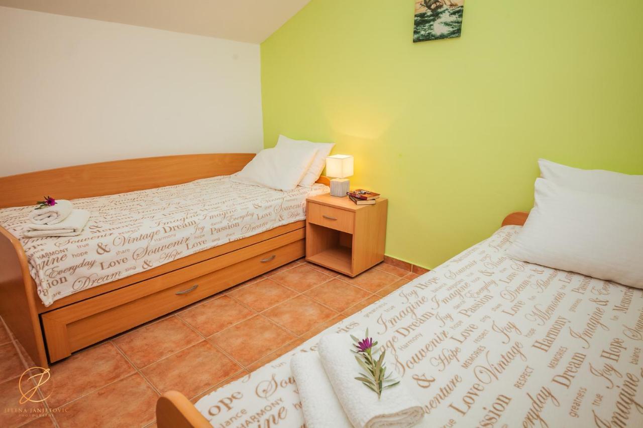 Apartments Batricevic Herceg Novi Esterno foto
