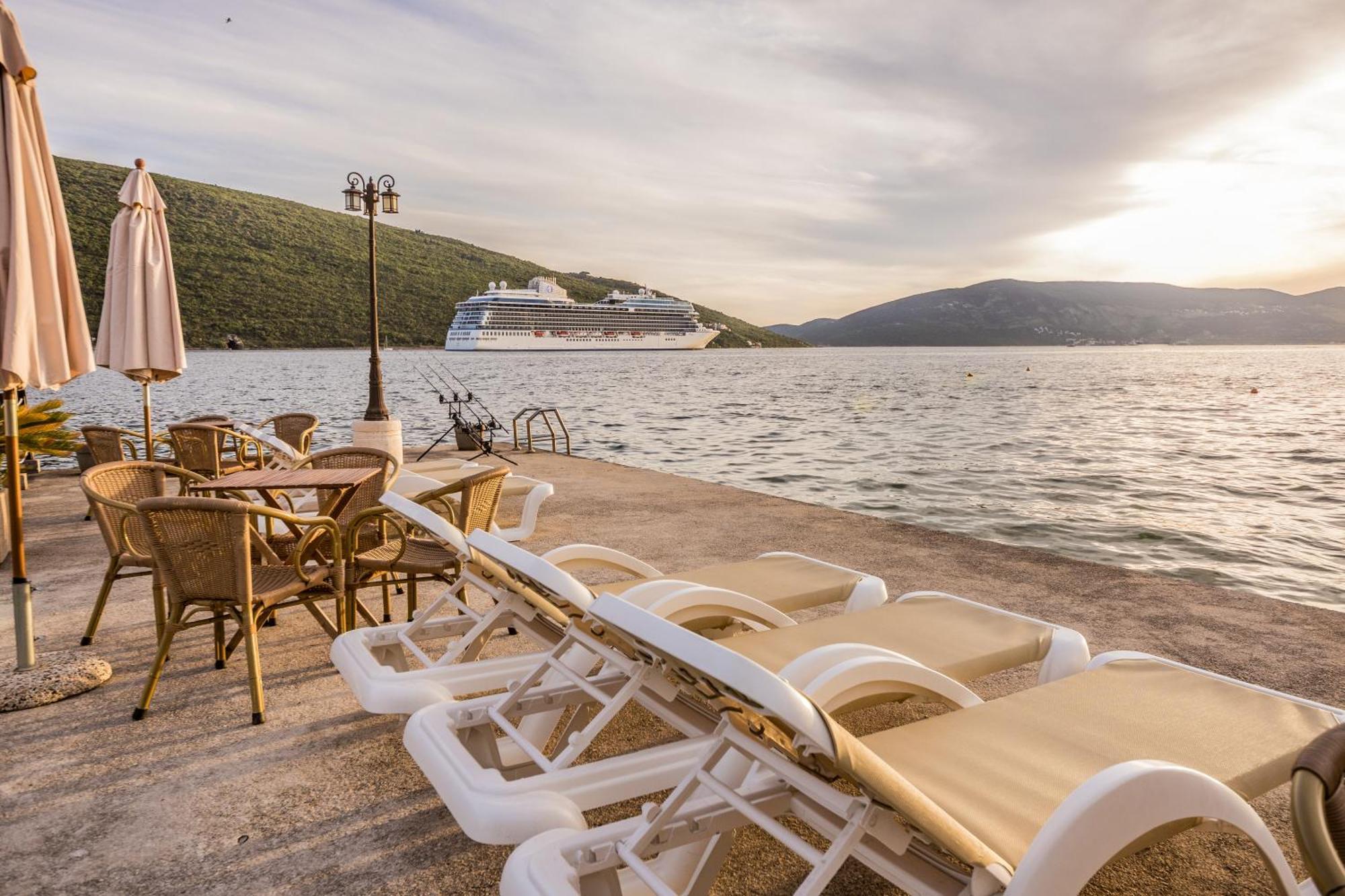 Apartments Batricevic Herceg Novi Esterno foto