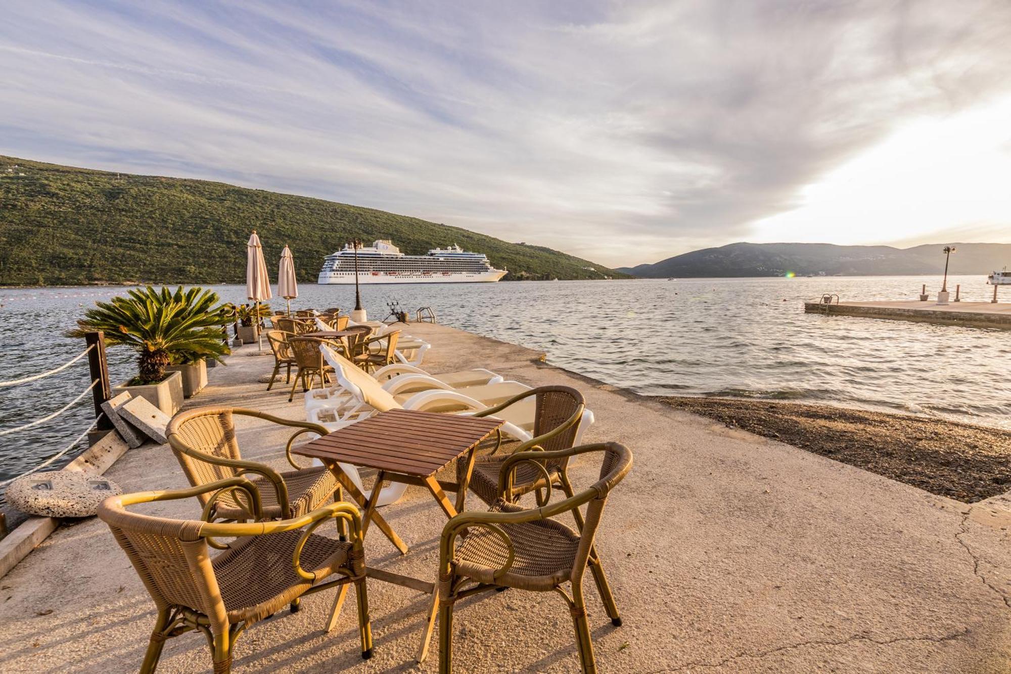Apartments Batricevic Herceg Novi Esterno foto